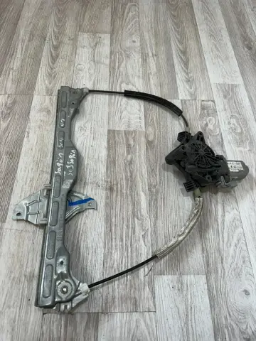 PEUGEOT 301 SAG ÖN CAM KRİKOSU 9677416880 – PEUGEOT 301 SAG ÖN CAM KRİKOSU 9677416880 – fotoğraf 2