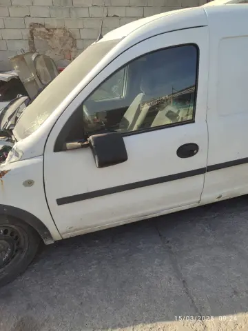 OPEL COMBO SOL ÖN KAPI DOLU BOŞ ORJİNAL – OPEL COMBO SOL ÖN KAPI DOLU BOŞ ORJİNAL – fotoğraf 1