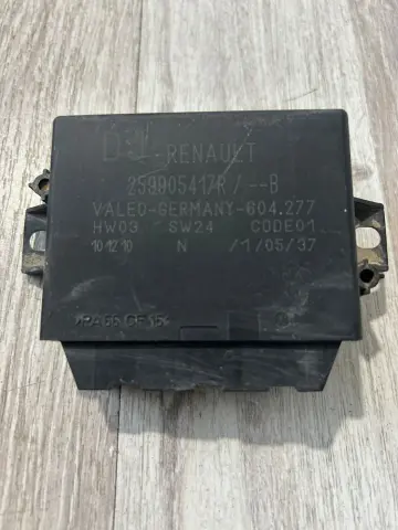 RENAULT FLUENCE PARK SENSÖR BEYNİ ÇIKMA 259905417R – RENAULT FLUENCE PARK SENSÖR BEYNİ ÇIKMA 259905417R – fotoğraf 1