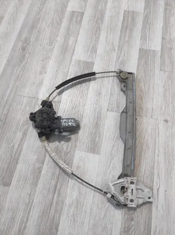 PEUGEOT 301 SAG ÖN CAM KRİKOSU 430088K0 – PEUGEOT 301 SAG ÖN CAM KRİKOSU 430088K0 – fotoğraf 2