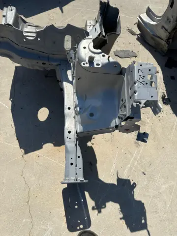 FORD COURİER SOL PODYE ŞASE UCU – FORD COURİER SOL PODYE ŞASE UCU – fotoğraf 1