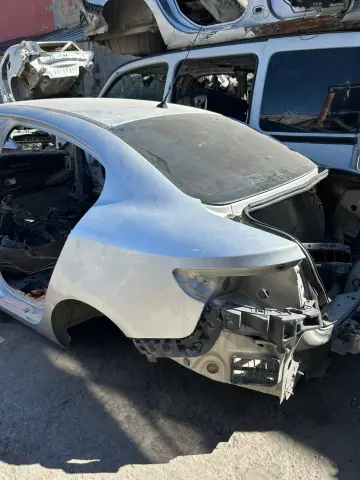 RENAULT FLUENCE SAG SOL ARKA ÇAMURLUK ÇEYREK ÇIKMA – RENAULT FLUENCE SAG SOL ARKA ÇAMURLUK ÇEYREK ÇIKMA – fotoğraf 3