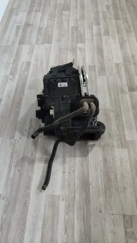 FORD FOCUS 3 KALORİFER KUTUSU ÇIKMA ORJİNAL 19B555-AC – FORD FOCUS 3 KALORİFER KUTUSU ÇIKMA ORJİNAL 19B555-AC – fotoğraf 2