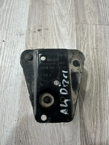 AUDİ A4 ABS BAGLANTI AYAGI 8K0614235 – AUDİ A4 ABS BAGLANTI AYAGI 8K0614235 – fotoğraf 1