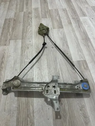 RENAULT FLUENCE SAG ARKA CAM KRİKOSU 827200016R – RENAULT FLUENCE SAG ARKA CAM KRİKOSU 827200016R – fotoğraf 2