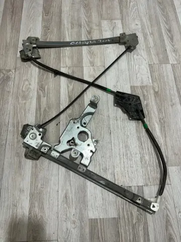 SKODA OCTAVİA SOL ÖN CAM KRİKOSU 1U1837402 – SKODA OCTAVİA SOL ÖN CAM KRİKOSU 1U1837402 – fotoğraf 3