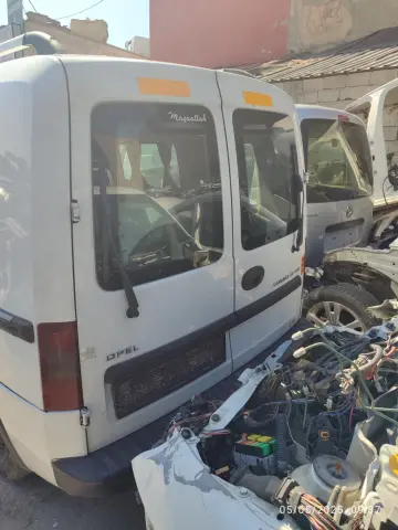 OPEL COMBO SAG SOL BAGAJ KAPAGI CIKMA ORJİNAL – Kaporta (İlan No: 1887)