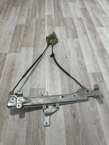 RENAULT FLUENCE SAG ARKA CAM KRİKOSU 827200016R – RENAULT FLUENCE SAG ARKA CAM KRİKOSU 827200016R – fotoğraf 1