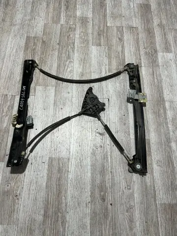VOLKSWAGEN CADDY SAĞ ÖN CAM KİRKOSU 2K5837462 – VOLKSWAGEN CADDY SAĞ ÖN CAM KİRKOSU 2K5837462 – fotoğraf 1