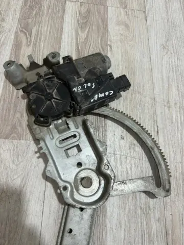 OPELCOMBO ÖN CAM KRİKOSU 12386536 – OPELCOMBO ÖN CAM KRİKOSU 12386536 – fotoğraf 1