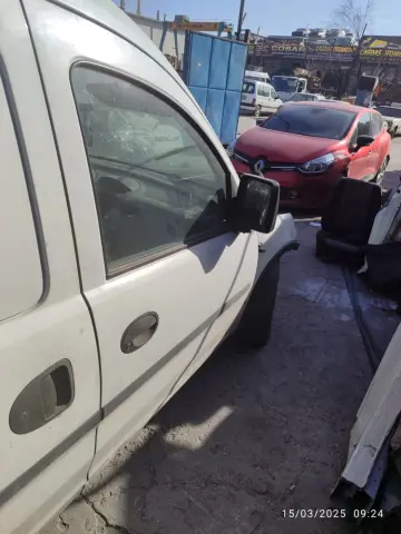 OPEL COMBO SAG ÖN KAPI DOLU BOŞ – OPEL COMBO SAG ÖN KAPI DOLU BOŞ – fotoğraf 4
