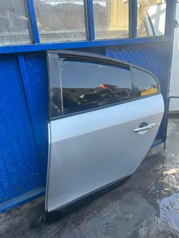 RENAULT FLUENCE SOL ARKA KAPI DOLU BOŞ ÇIKMA – RENAULT FLUENCE SOL ARKA KAPI DOLU BOŞ ÇIKMA – fotoğraf 6