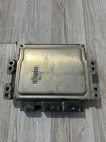 RENAULT FLUENCE MOTOR BEYNİ ÇIKMA 237100120R – RENAULT FLUENCE MOTOR BEYNİ ÇIKMA 237100120R – fotoğraf 2