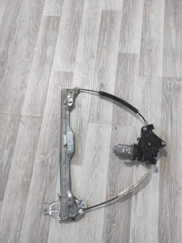 PEUGEOT 301 SAG ÖN CAM KRİKOSU 430088K0 – PEUGEOT 301 SAG ÖN CAM KRİKOSU 430088K0 – fotoğraf 1