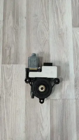 SEAT LEON SOL ARKA CAM MOTORU 5Q0959811 – SEAT LEON SOL ARKA CAM MOTORU 5Q0959811 – fotoğraf 2