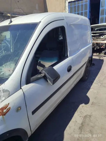 OPEL COMBO SOL ÖN KAPI DOLU DOLU BOŞ ÇIKMA ORJİNAL – OPEL COMBO SOL ÖN KAPI DOLU DOLU BOŞ ÇIKMA ORJİNAL – fotoğraf 2