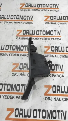 FORD FOCUS 3 SAG ARKA CAM DÜGMESİ BM51-A237W20-B – FORD FOCUS 3 SAG ARKA CAM DÜGMESİ BM51-A237W20-B – fotoğraf 2