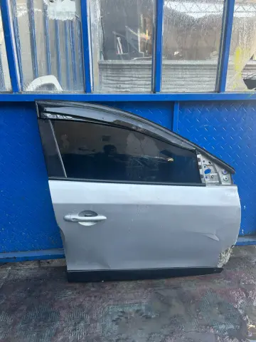 RENAULT FLUENCE SAG ÖN KAPI DOLU BOŞ ÇIKMA – RENAULT FLUENCE SAG ÖN KAPI DOLU BOŞ ÇIKMA – fotoğraf 1