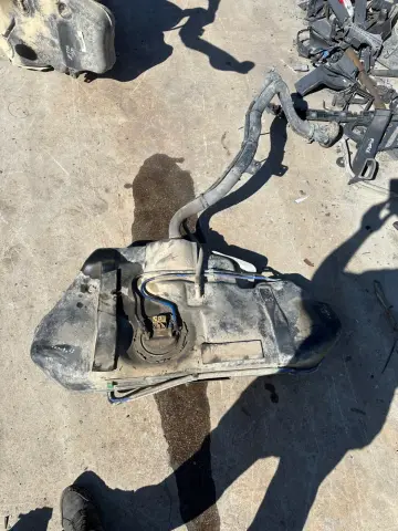 OPEL COMBO  HATASIZ YAKIT DEPOSU VE ŞAMANDIRA – OPEL COMBO  HATASIZ YAKIT DEPOSU VE ŞAMANDIRA – fotoğraf 1