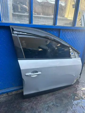 RENAULT FLUENCE SAG ÖN KAPI DOLU BOŞ ÇIKMA – RENAULT FLUENCE SAG ÖN KAPI DOLU BOŞ ÇIKMA – fotoğraf 4